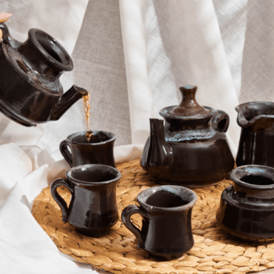 طقم شاي خزفي فاخر – براد قابل للبوتاجاز من Living