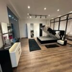 أفينا غرفة نوم ماستر مودرن أبيض وأسود من Living - الصورة 9