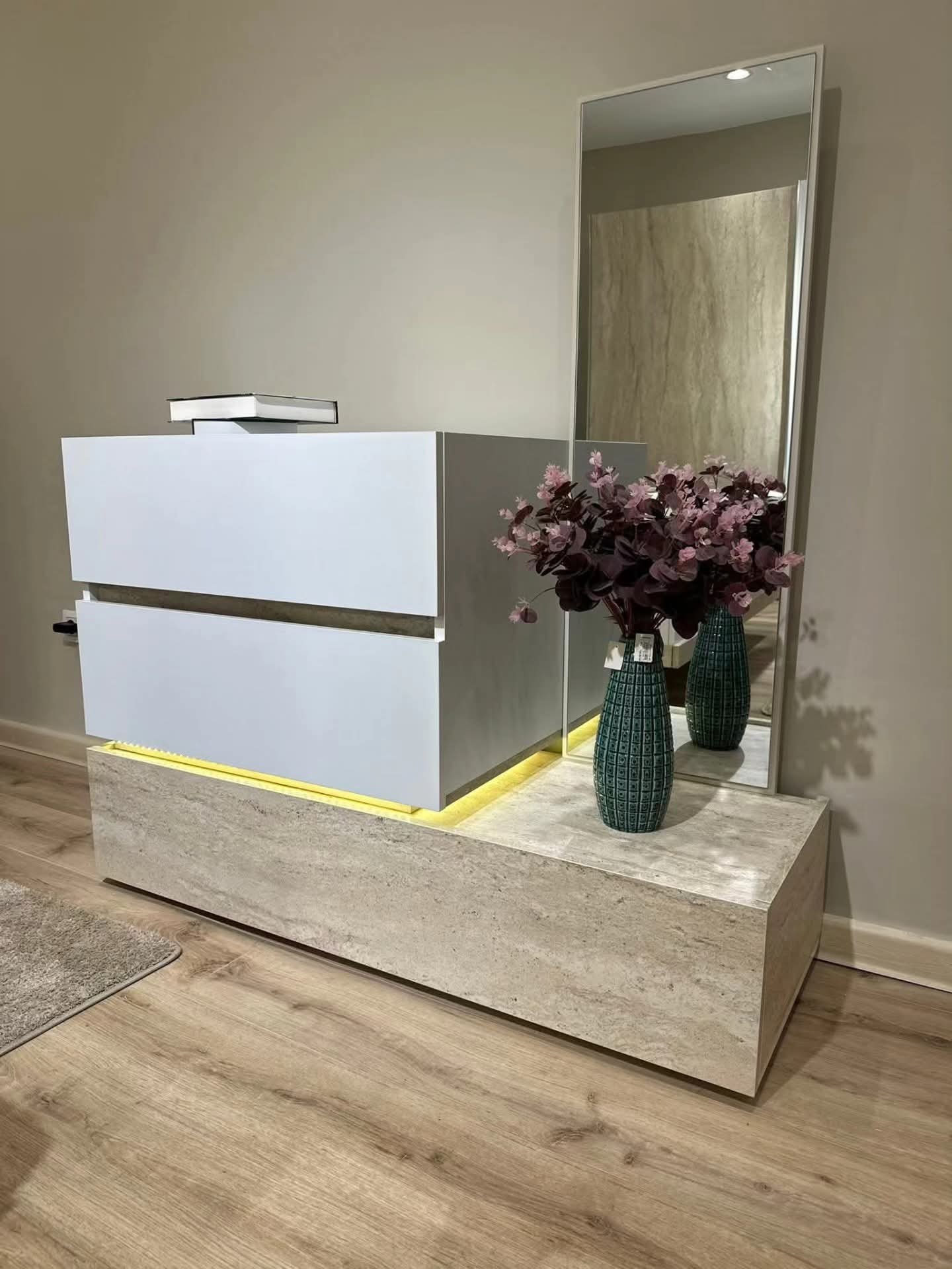 ألبا غرفة نوم مودرن أنيقة من Living (3) ألبا غرفة نوم مودرن أنيقة من Living - الصورة 3