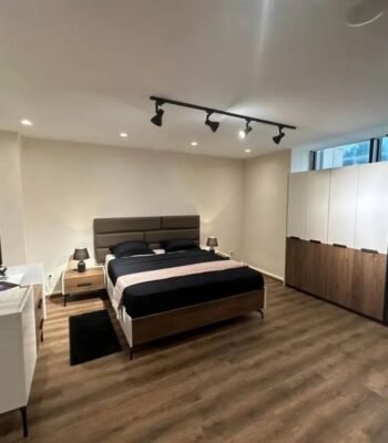 مارفيلا غرفة نوم ماستر مودرن من Living