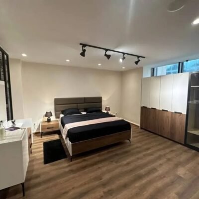 مارفيلا غرفة نوم ماستر مودرن من Living