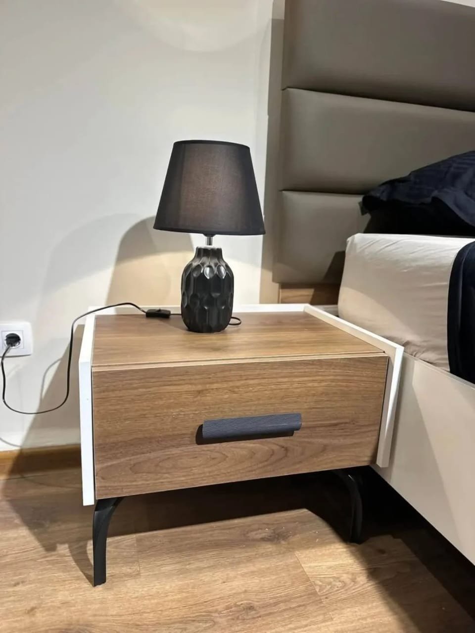 مارفيلا غرفة نوم ماستر مودرن من Living (9) مارفيلا غرفة نوم ماستر مودرن من Living - الصورة 9