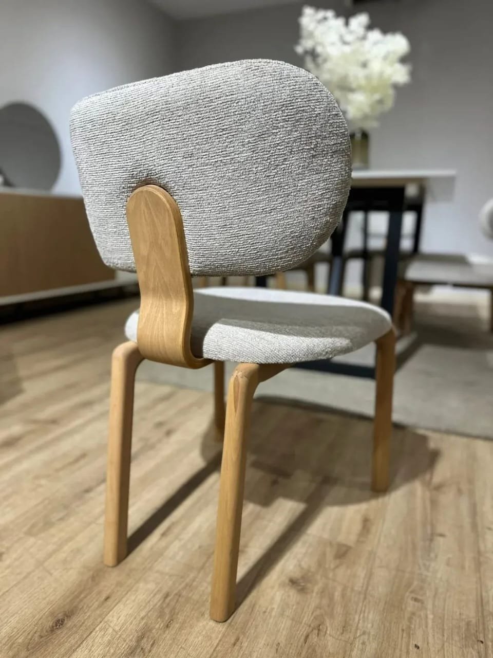 نوفا سفرة مودرن من Living (13) نوفا سفرة مودرن من Living - الصورة 14