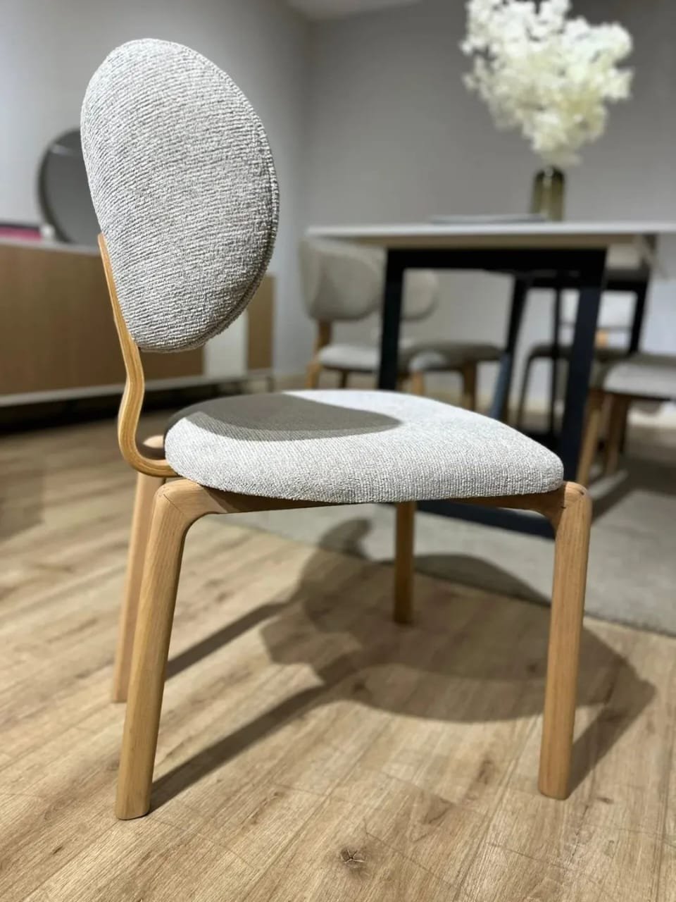 نوفا سفرة مودرن من Living (4) نوفا سفرة مودرن من Living - الصورة 5