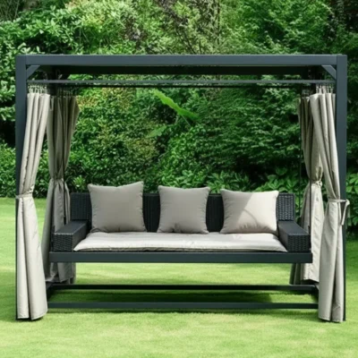 أفورا مرجيحة خارجية مودرن بمظلة من ليفينج