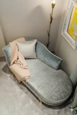 نيرافا شزلونج استرخاء كلاسيك راقي